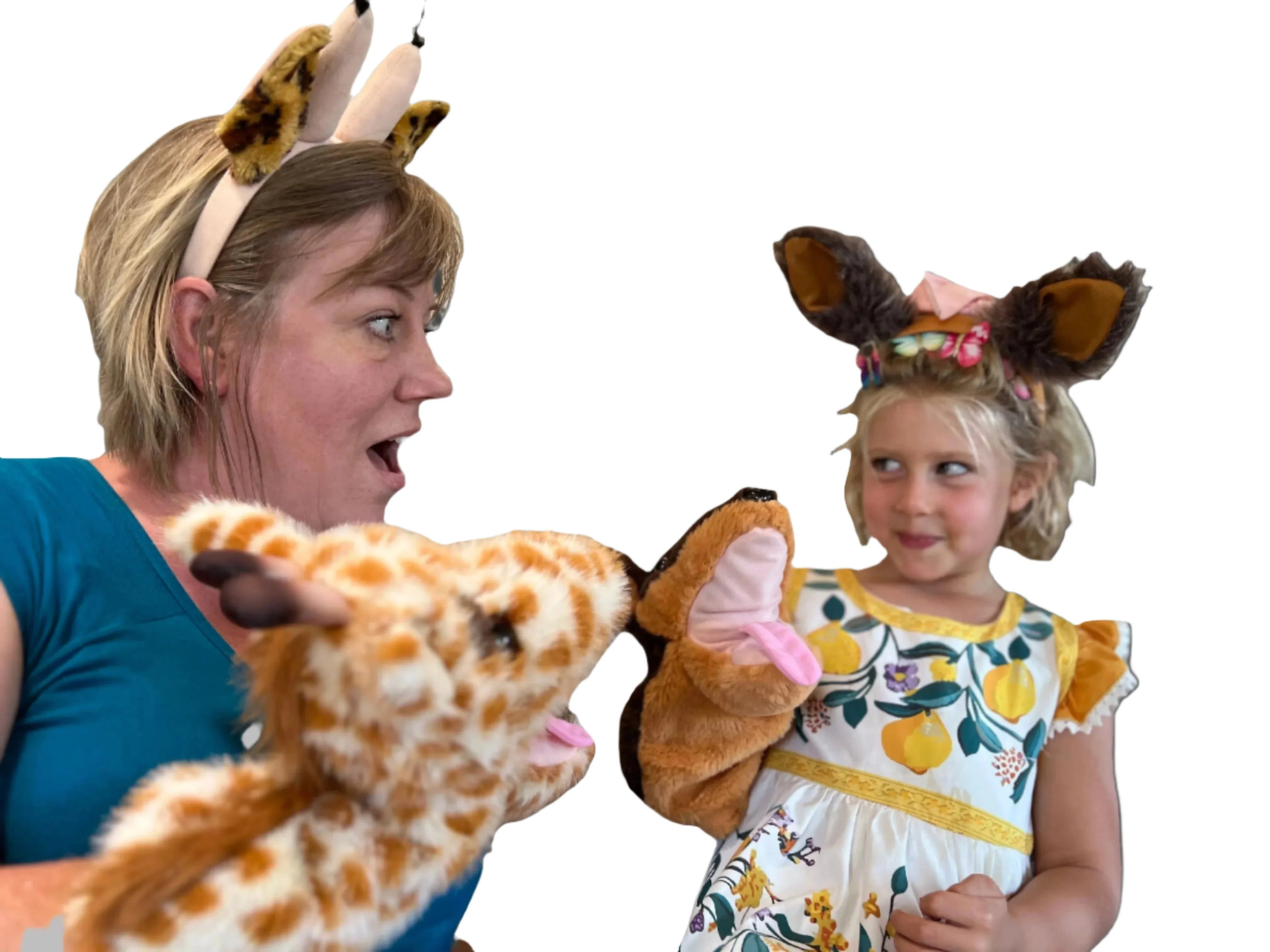 Orang Tua dan Anak Mengenakan Boneka Jerapah & Serigala & Bando_foto