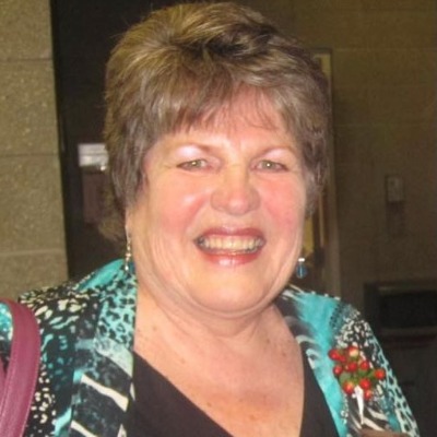 Portrait Hope Moffatt