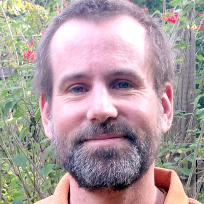 Portrait de Timothy Regan